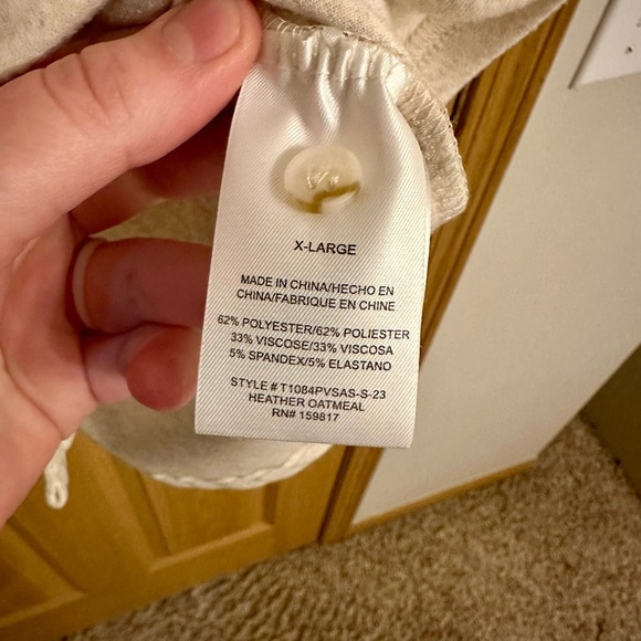 NWT Altar'd State Women’s Cream Collared Top - Size XL - Picture 5 of 7